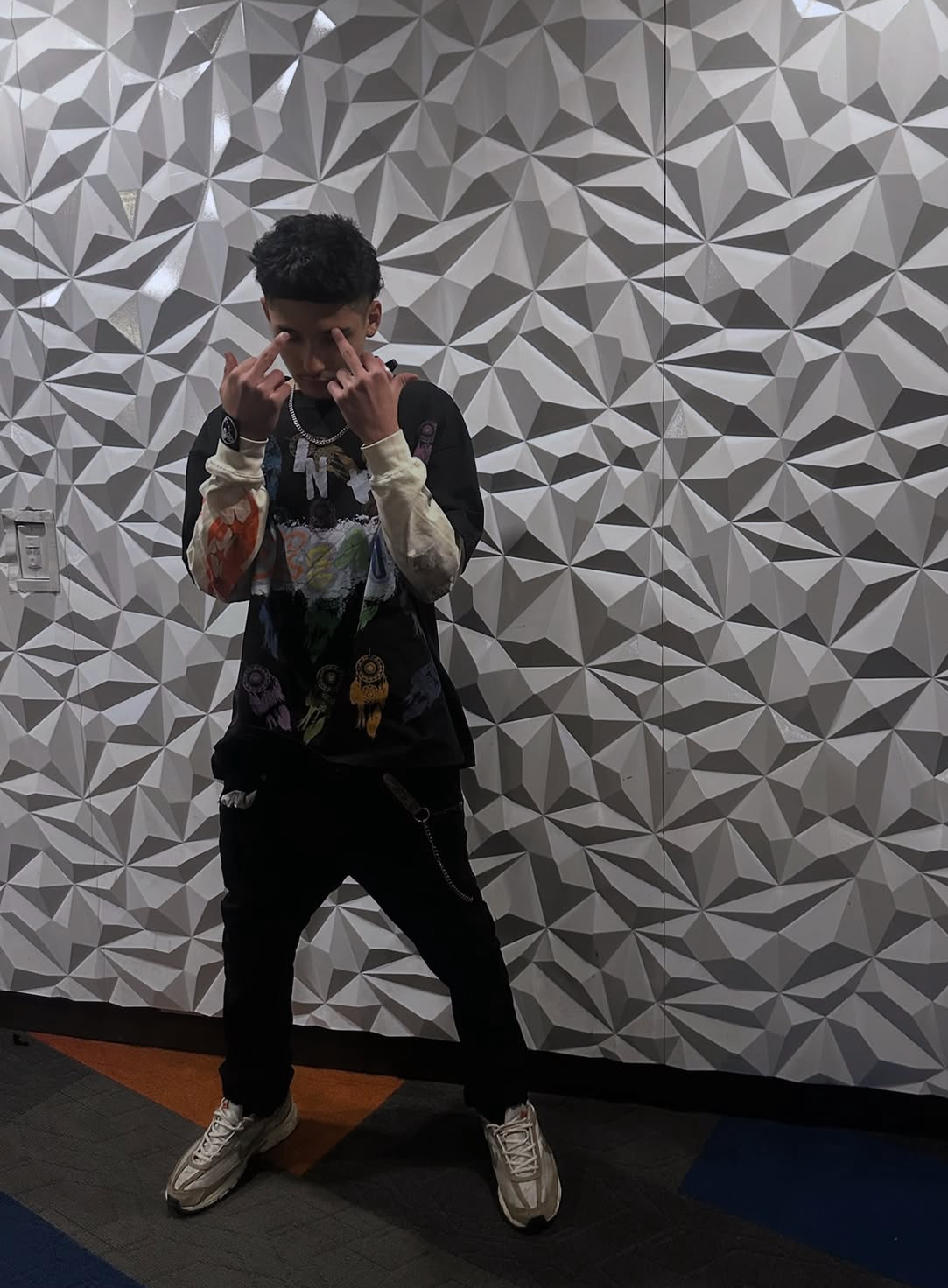 HER DREAMZ LONG SLEEVE (BLACK)