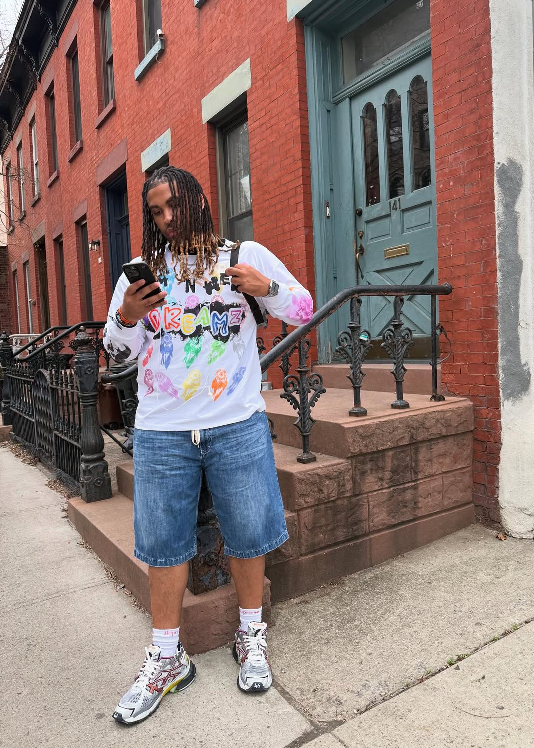 HER DREAMZ LONG SLEEVE (WHITE)